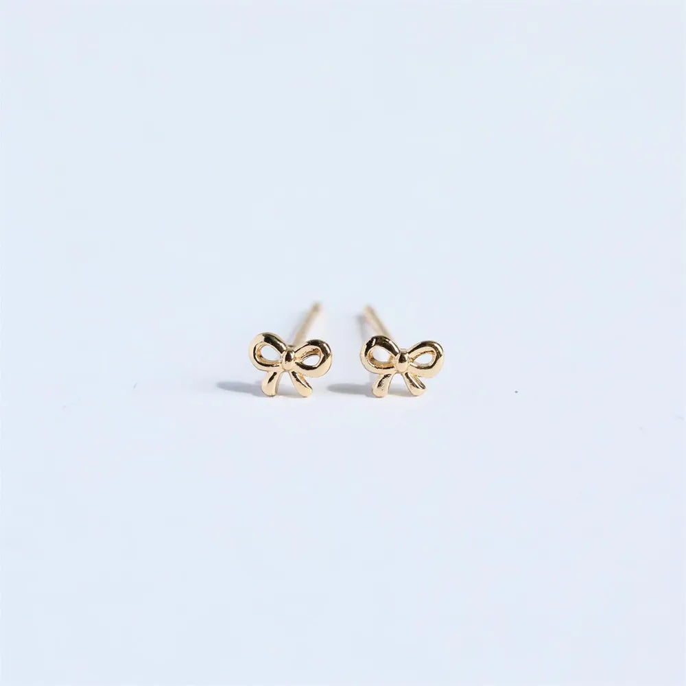Pendientes Lazo en Cobre – Estilo Minimalista