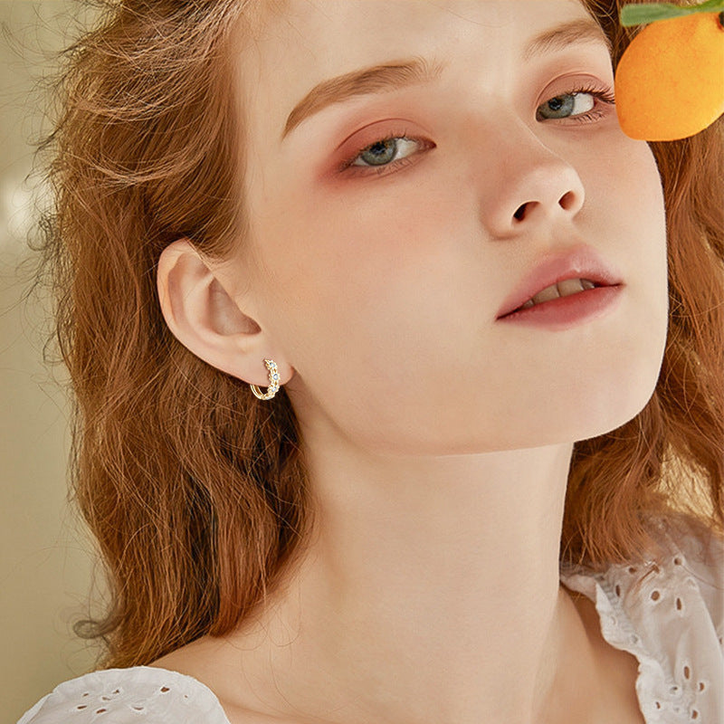 Pendientes Flor Margarita con Moissanita – Plata de Ley 925