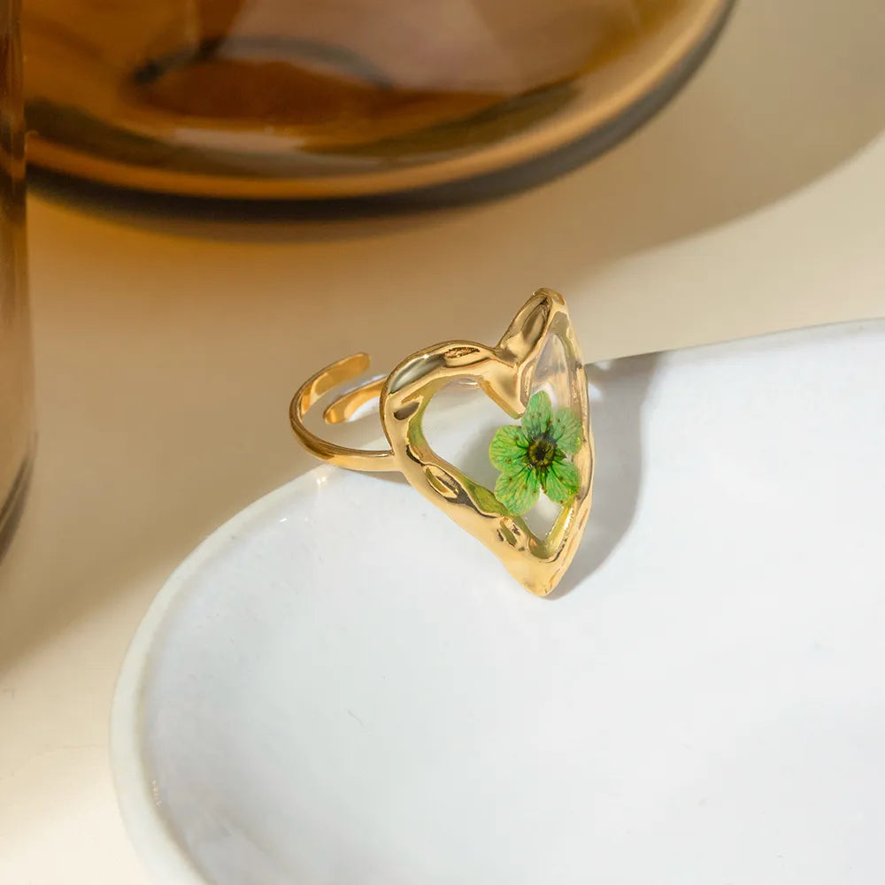 Anillo Flor Eterna en Acero Inoxidable con Baño de Oro