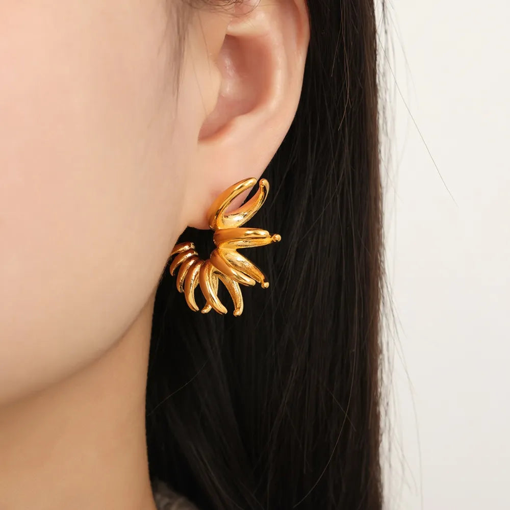 Pendientes Irregulares en Acero de Titanio con Baño de Plata y Oro